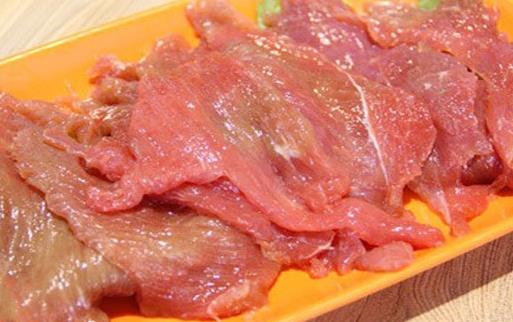 如何區(qū)別老嫩牛肉？牛肉怎么做好吃？